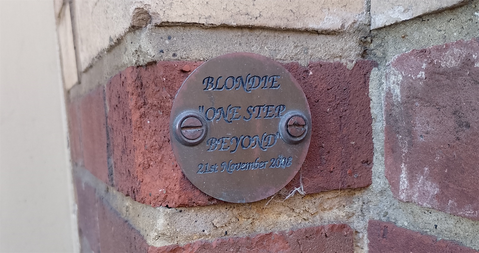 blondie's plaque